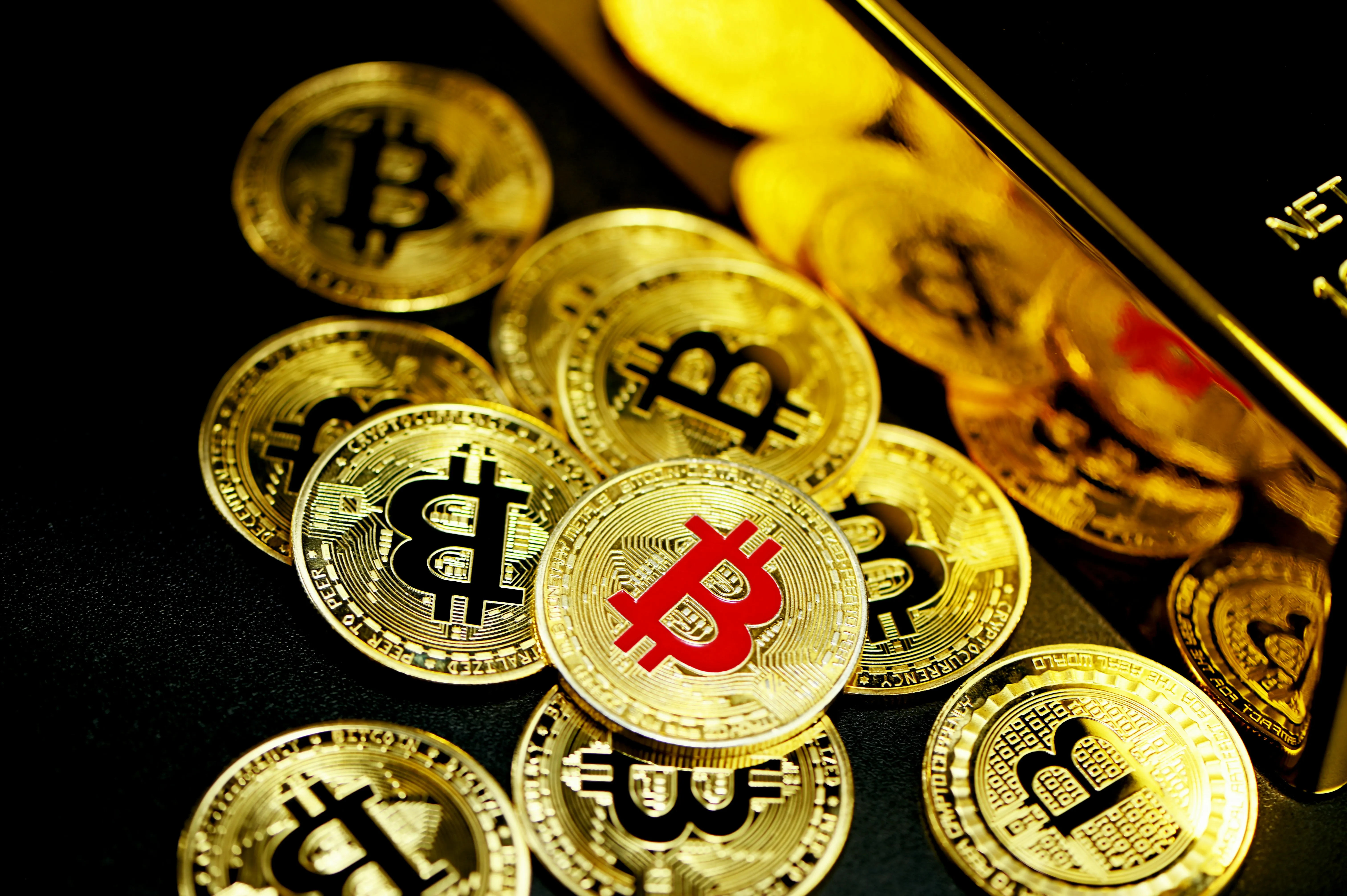 Tổng quan chương trình VIP FV88 với các biểu tượng sang trọng và ưu đãi hấp dẫn